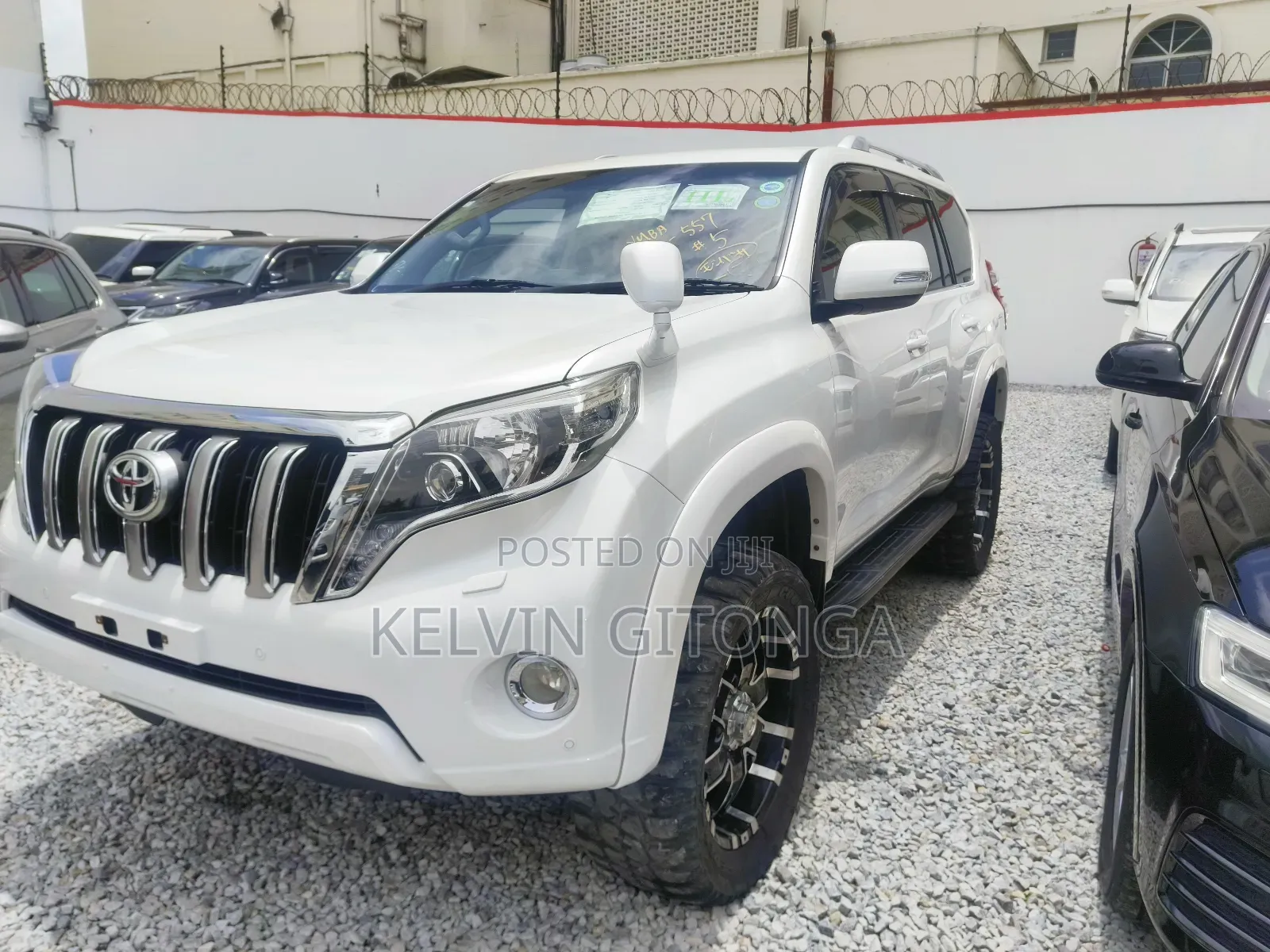 Toyota Land Cruiser Prado 2017 White