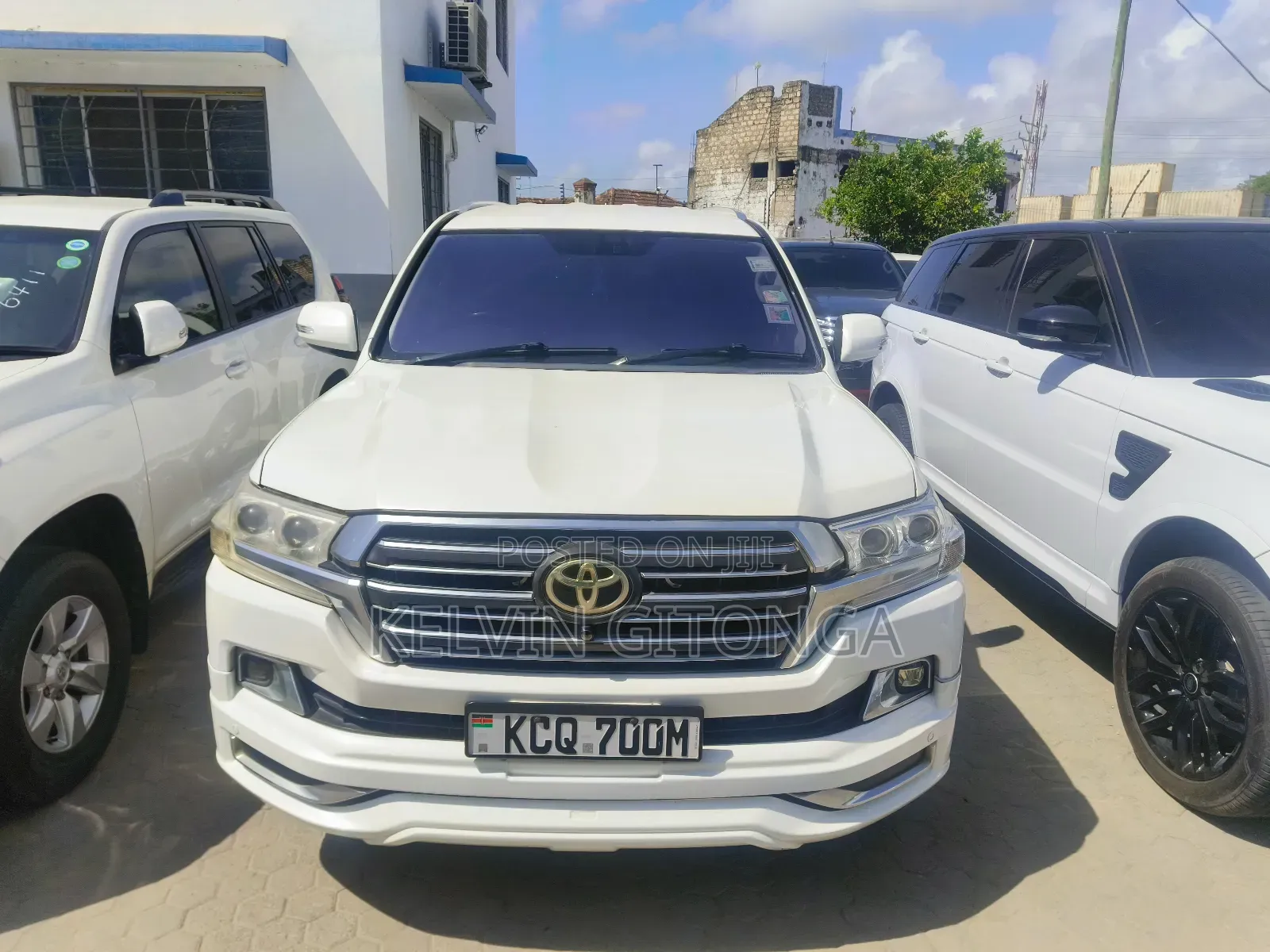 Toyota Land Cruiser Prado 2013 White