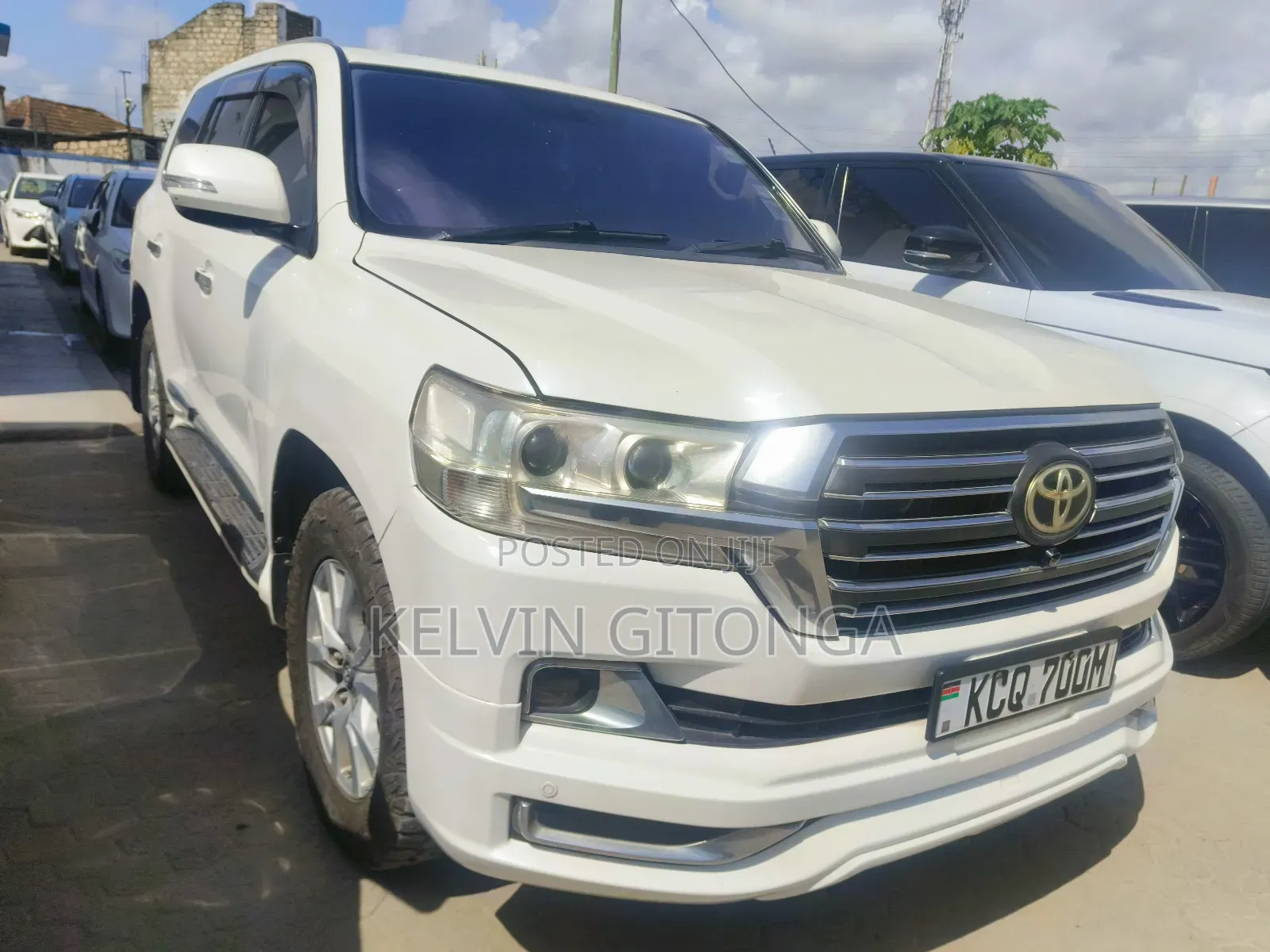 Toyota Land Cruiser Prado 2013 White