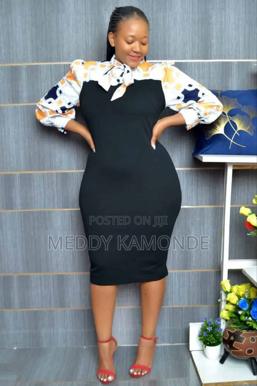 Bodycon Dress With Floralpart