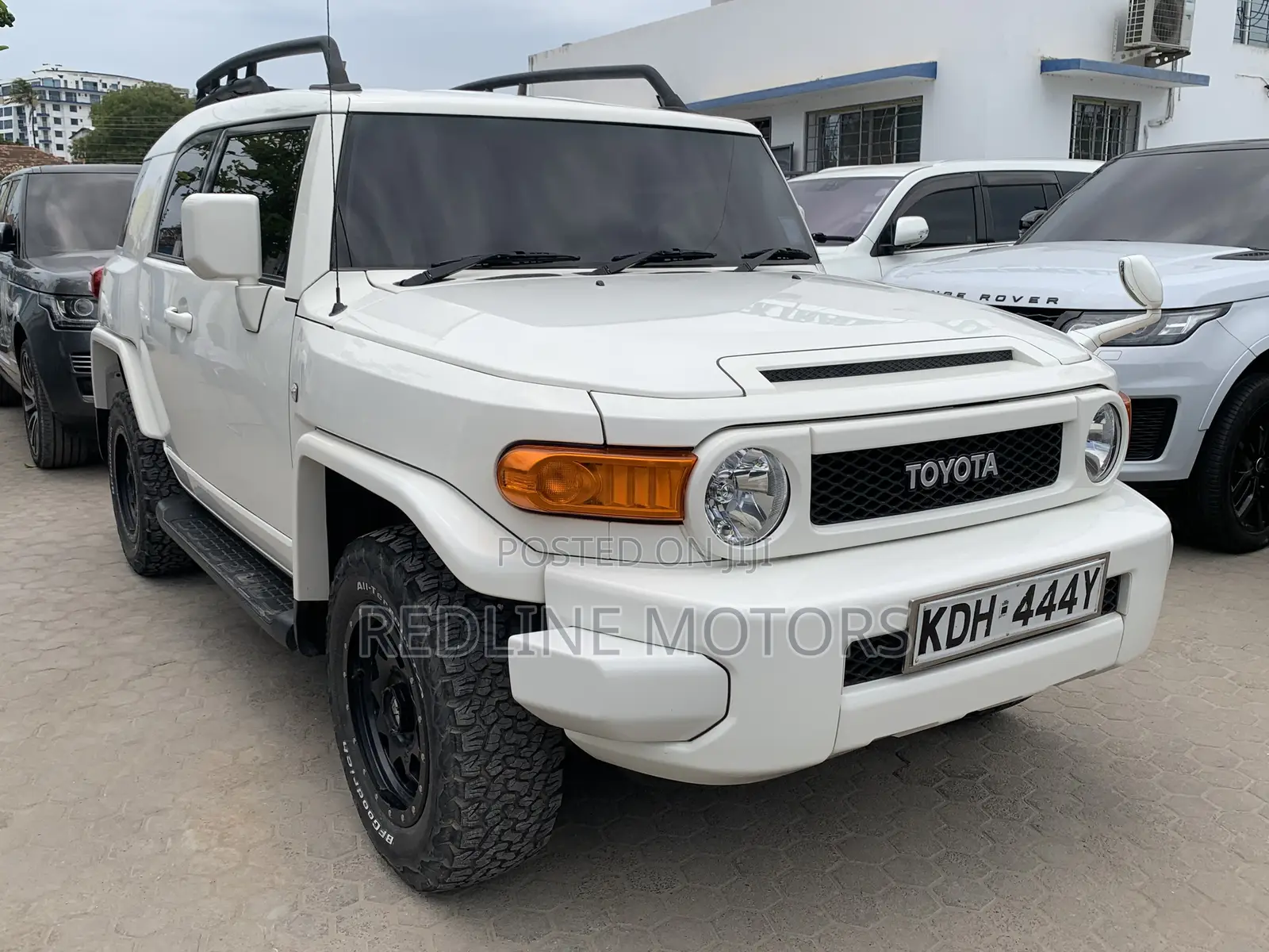 Toyota RAV4 LE 4dr SUV (2.5L 4cyl 6A) 2015 White