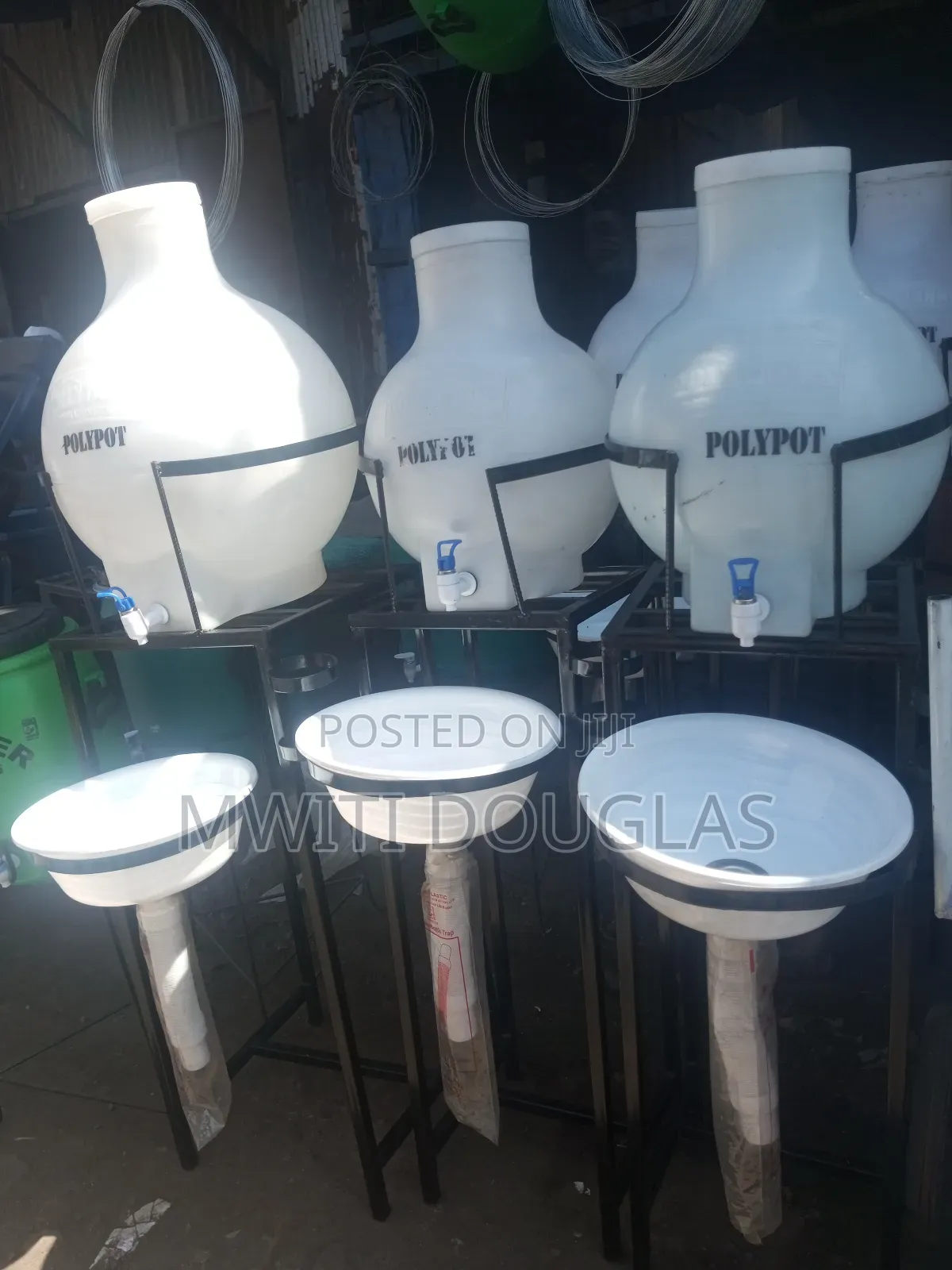 Clear Tank Hand Washing