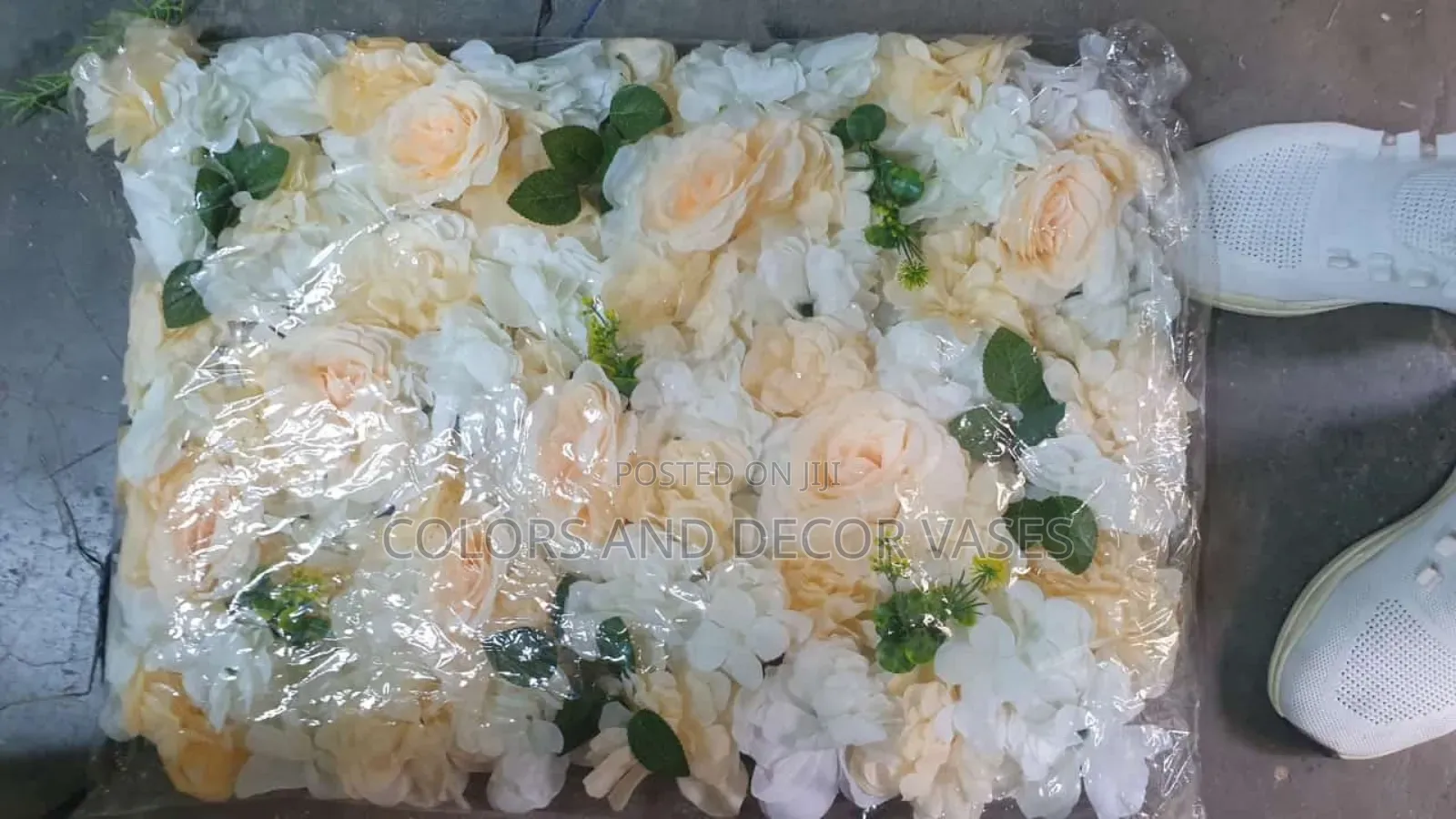 Wall Decor Flowers Artificial 60cm by 40cm