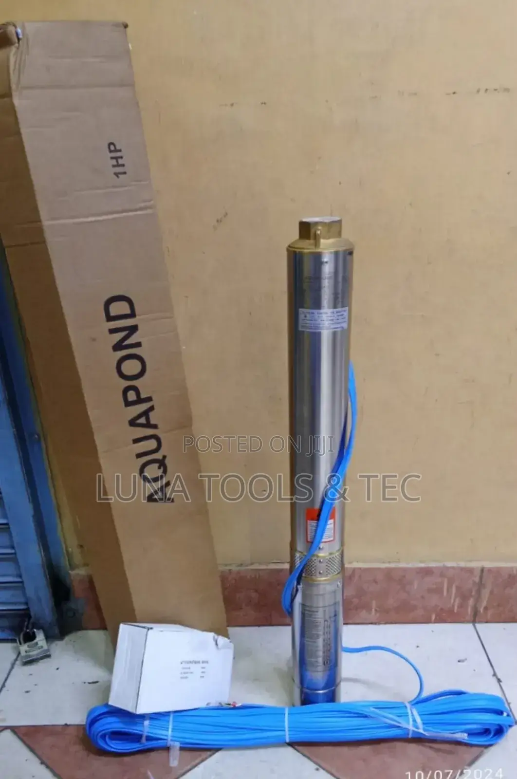 Aquapond 1.0hp Deep Well Submersible Water Pump.