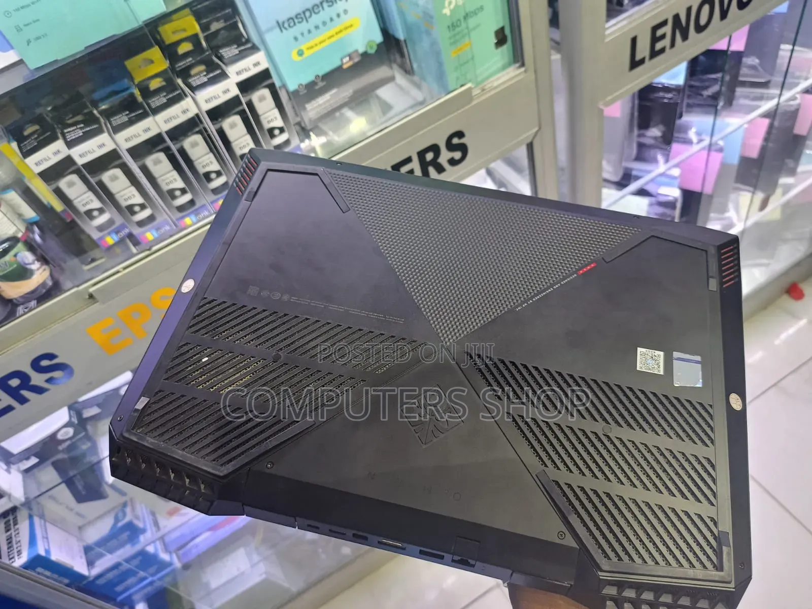 Laptop HP Omen 15 16GB Intel Core I7 HDD+SSD 1T