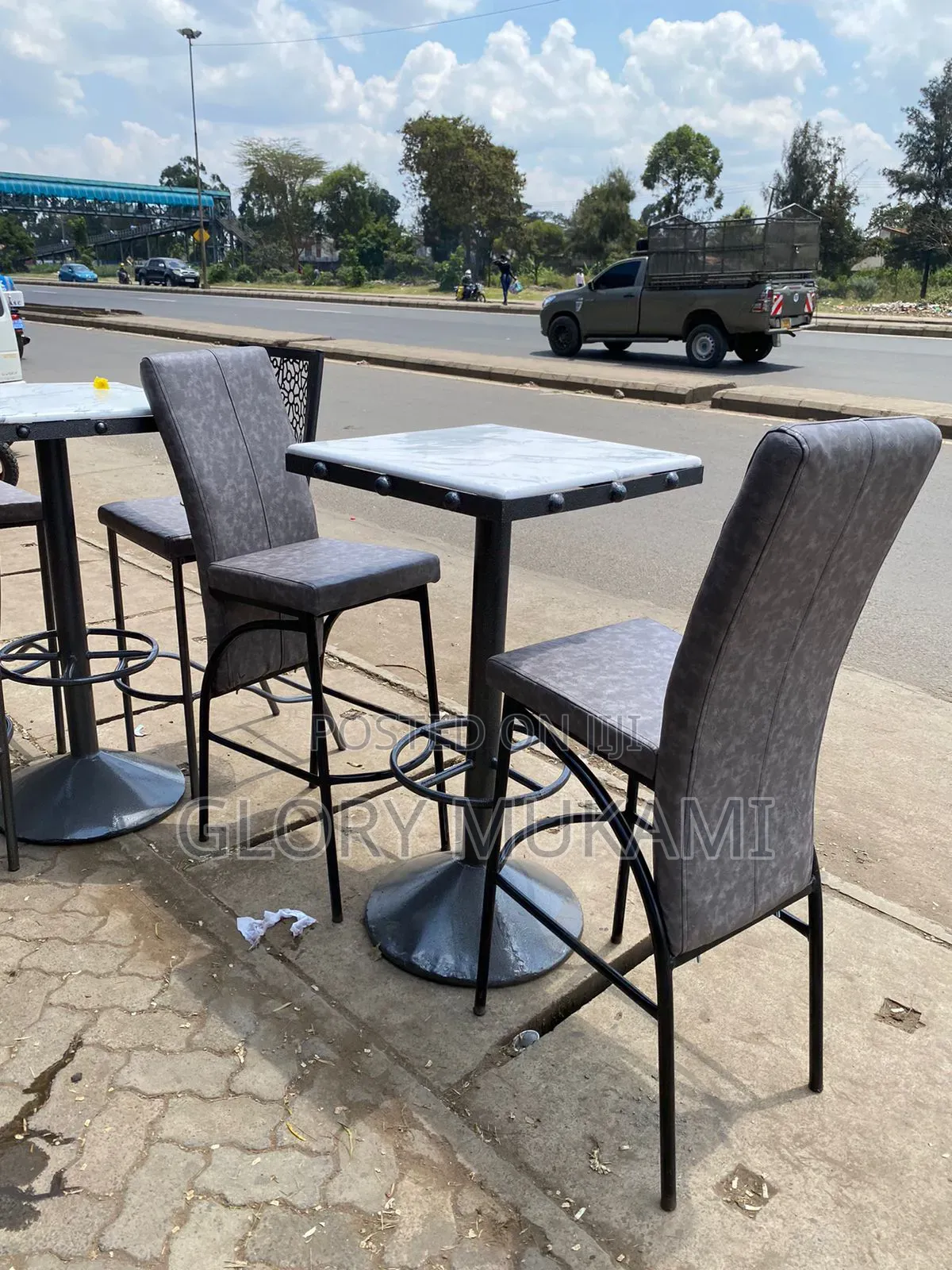 Restaurants and Bar High Table