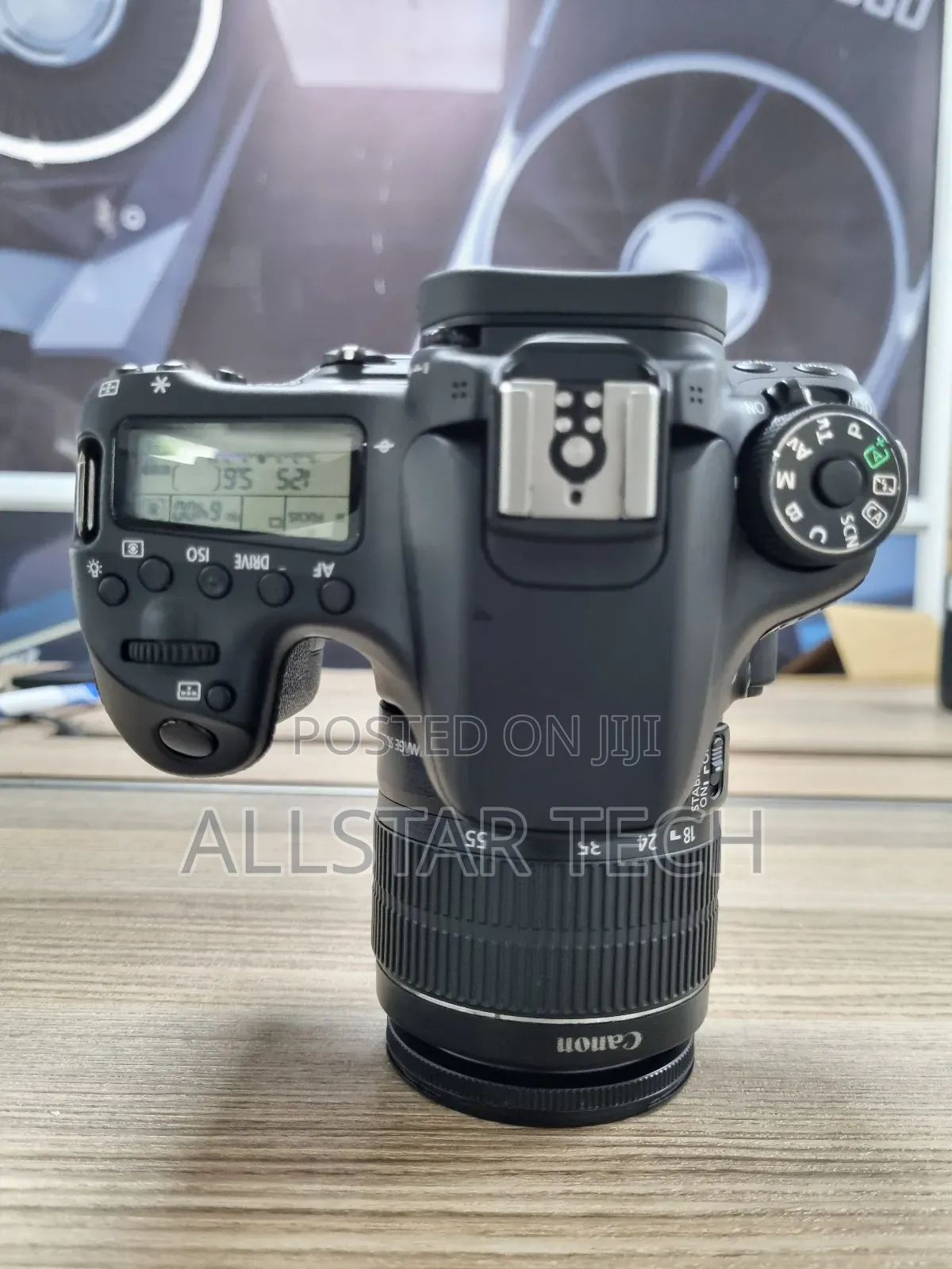 Canon Eos 70d With 18:55mm Lens