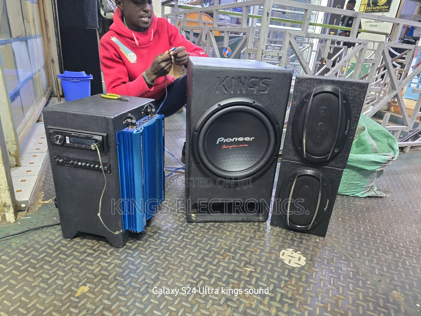 Club Sytem/Shop/Home Systems With Deep Earth Shaking Bass .