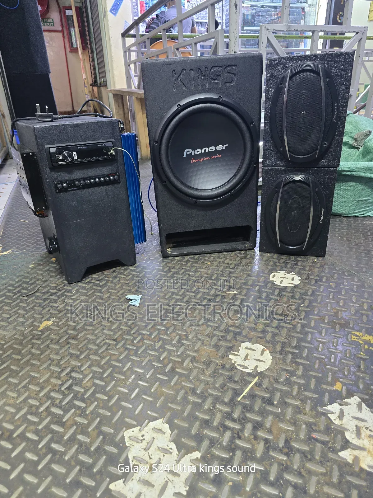 Club Sytem/Shop/Home Systems With Deep Earth Shaking Bass .