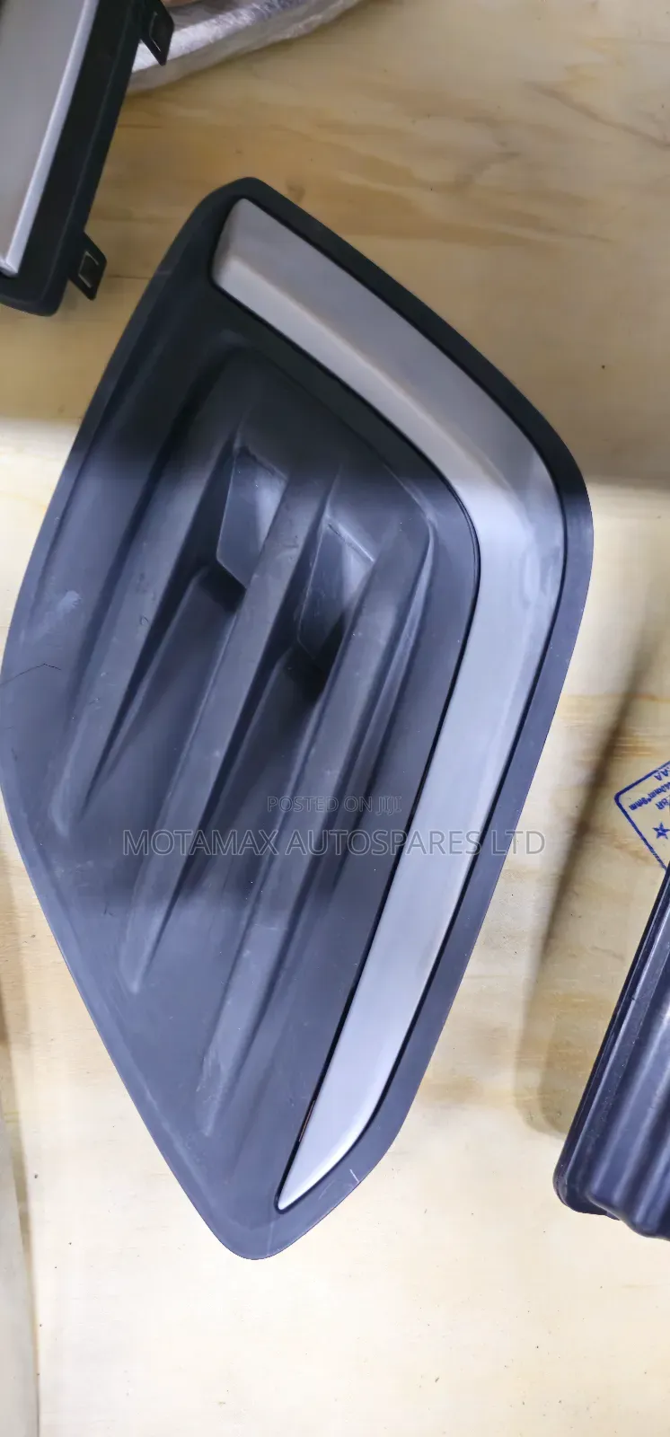 Suzuki Swift 2014 Foglight Chrome Cover