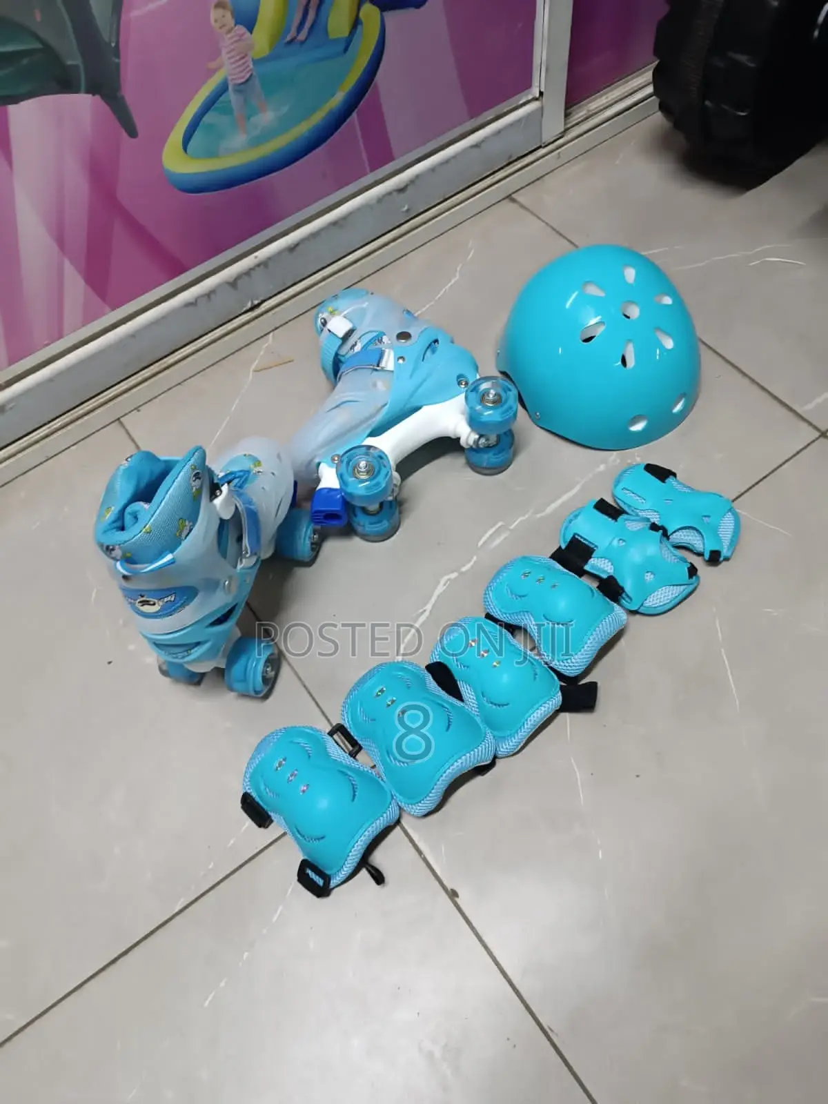 Complete Quad Skate Shoe Set – Rubber Wheels, Protective Gea