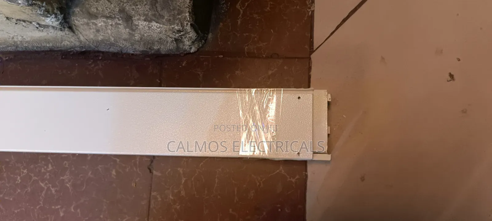 100×50 Mettalic Trunking
