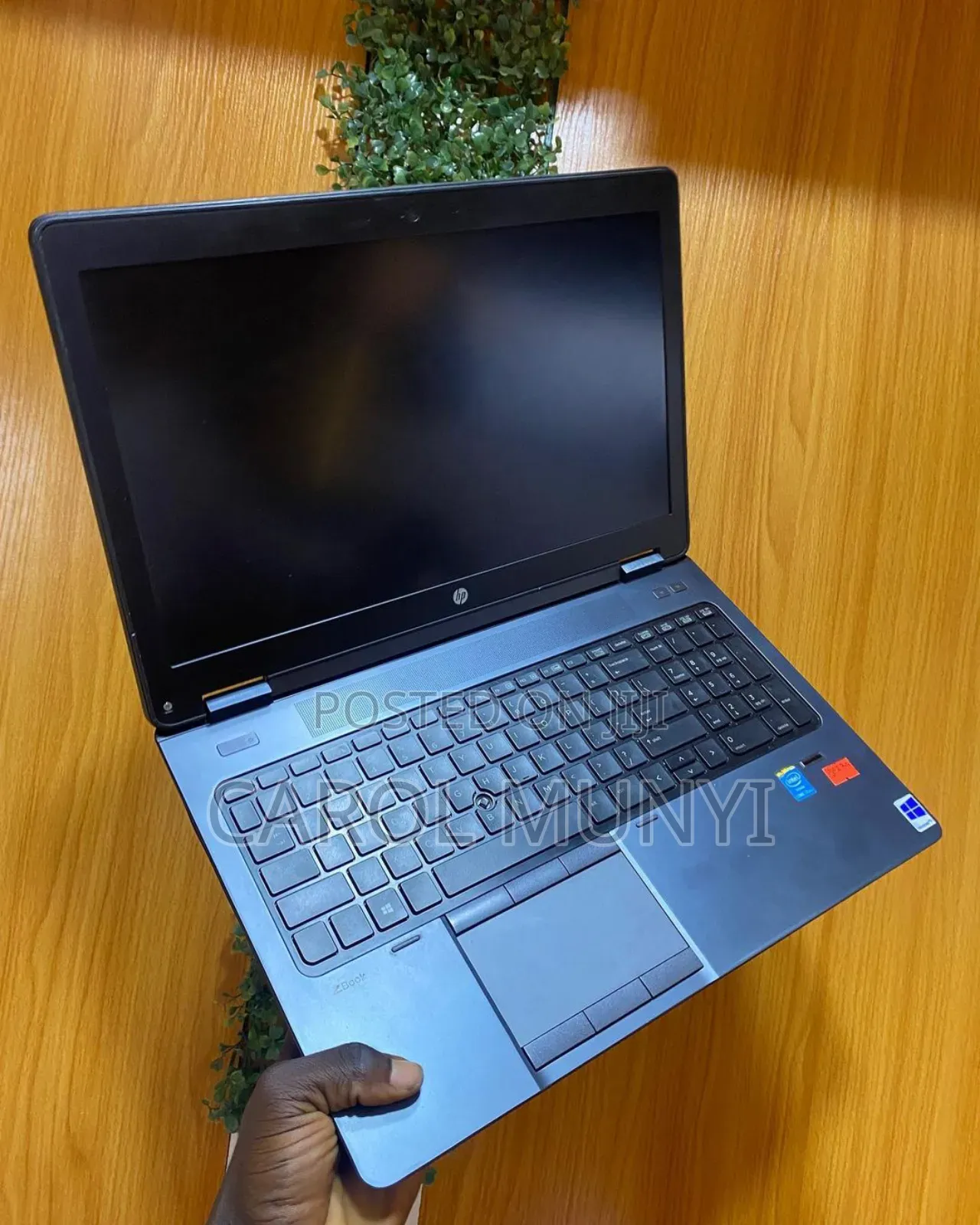 New Laptop HP ZBook 14u G4 8GB Intel Core I7 SSD 500GB