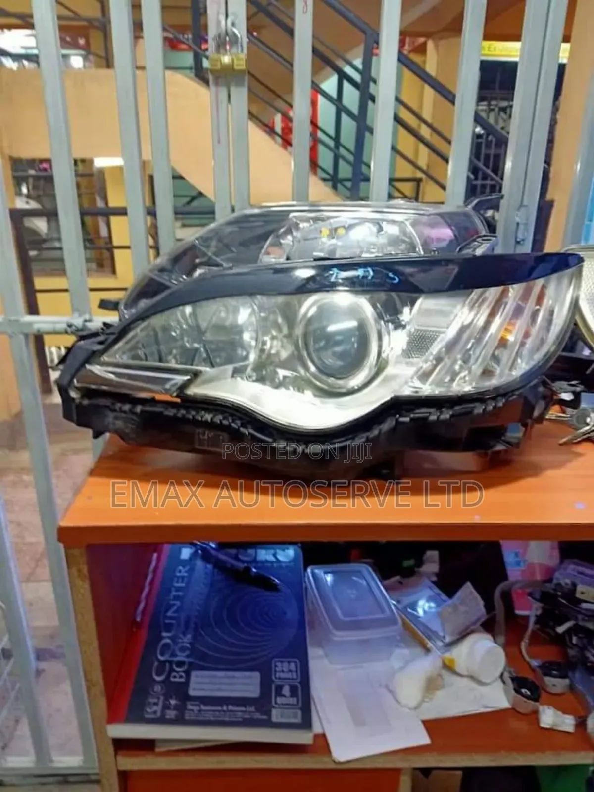 Headlight Subaru Legacy BP9 Xenon