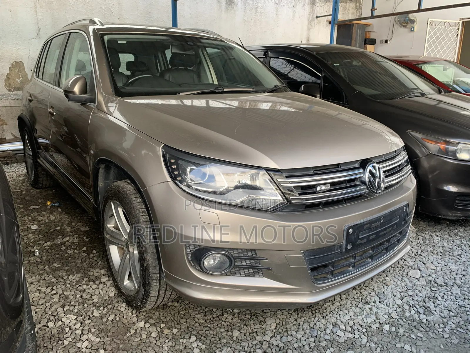 Volkswagen Tiguan R-Line AWD 4MOTION 2016 Gold