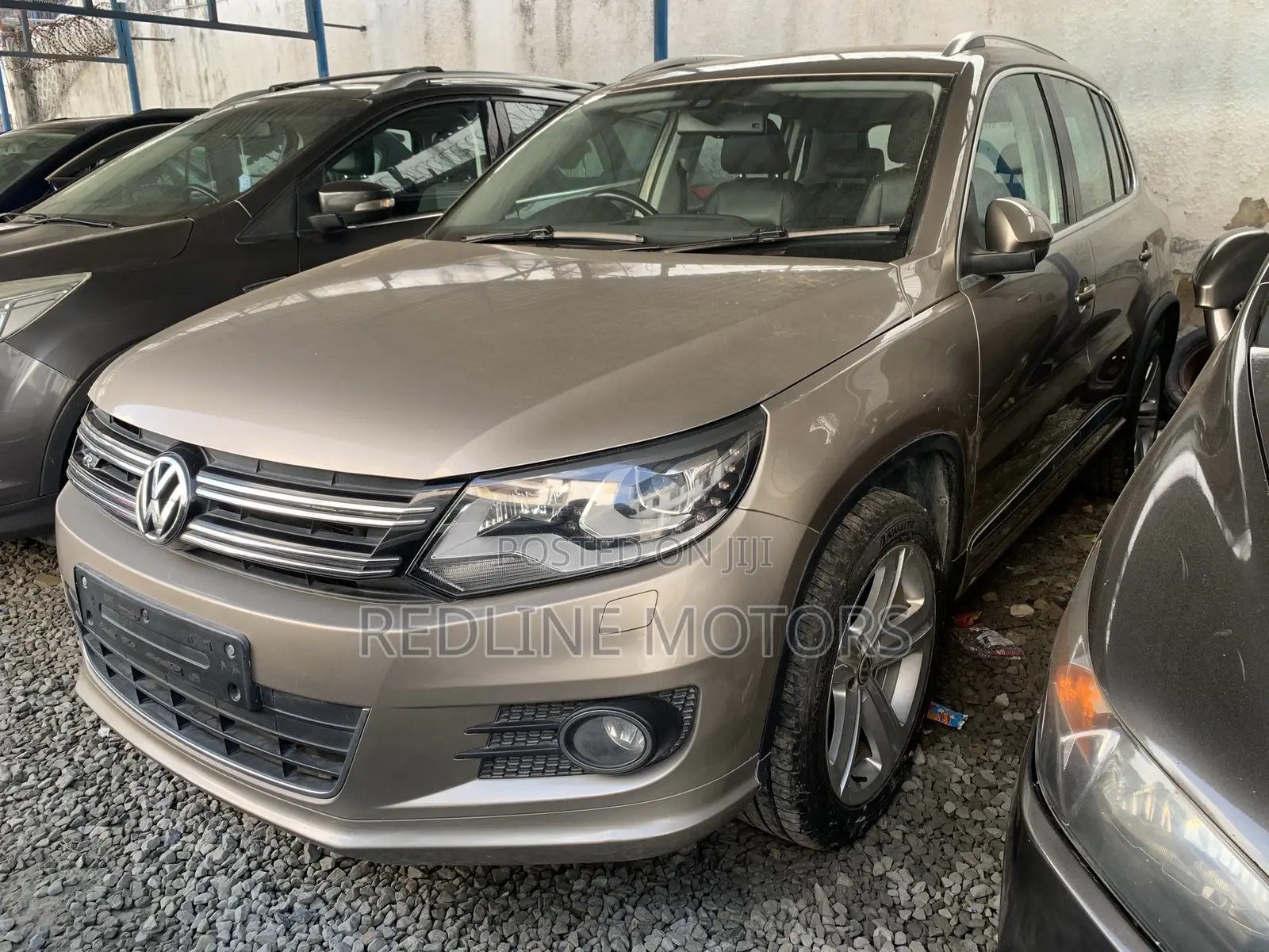 Volkswagen Tiguan R-Line AWD 4MOTION 2016 Gold