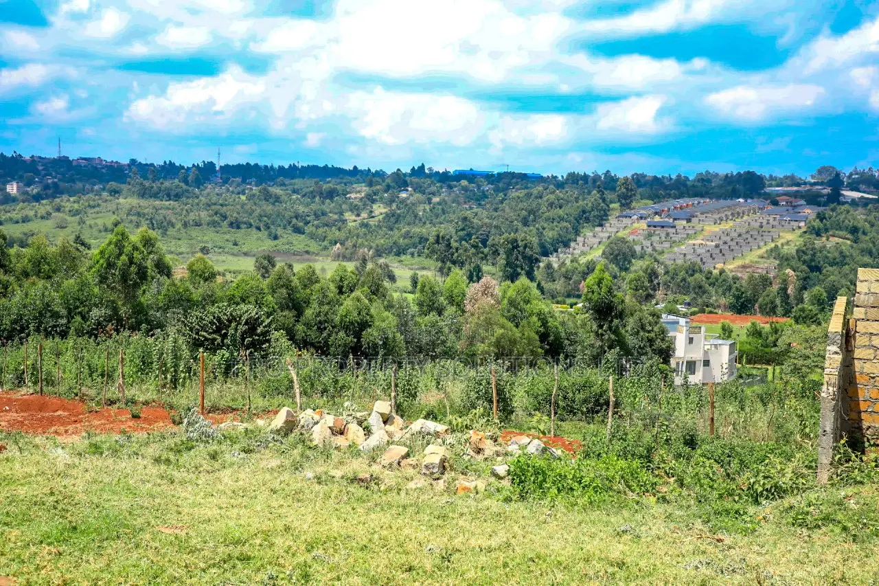 Prime Commercial Plot Touching Tarmac for Sale in Ondiri