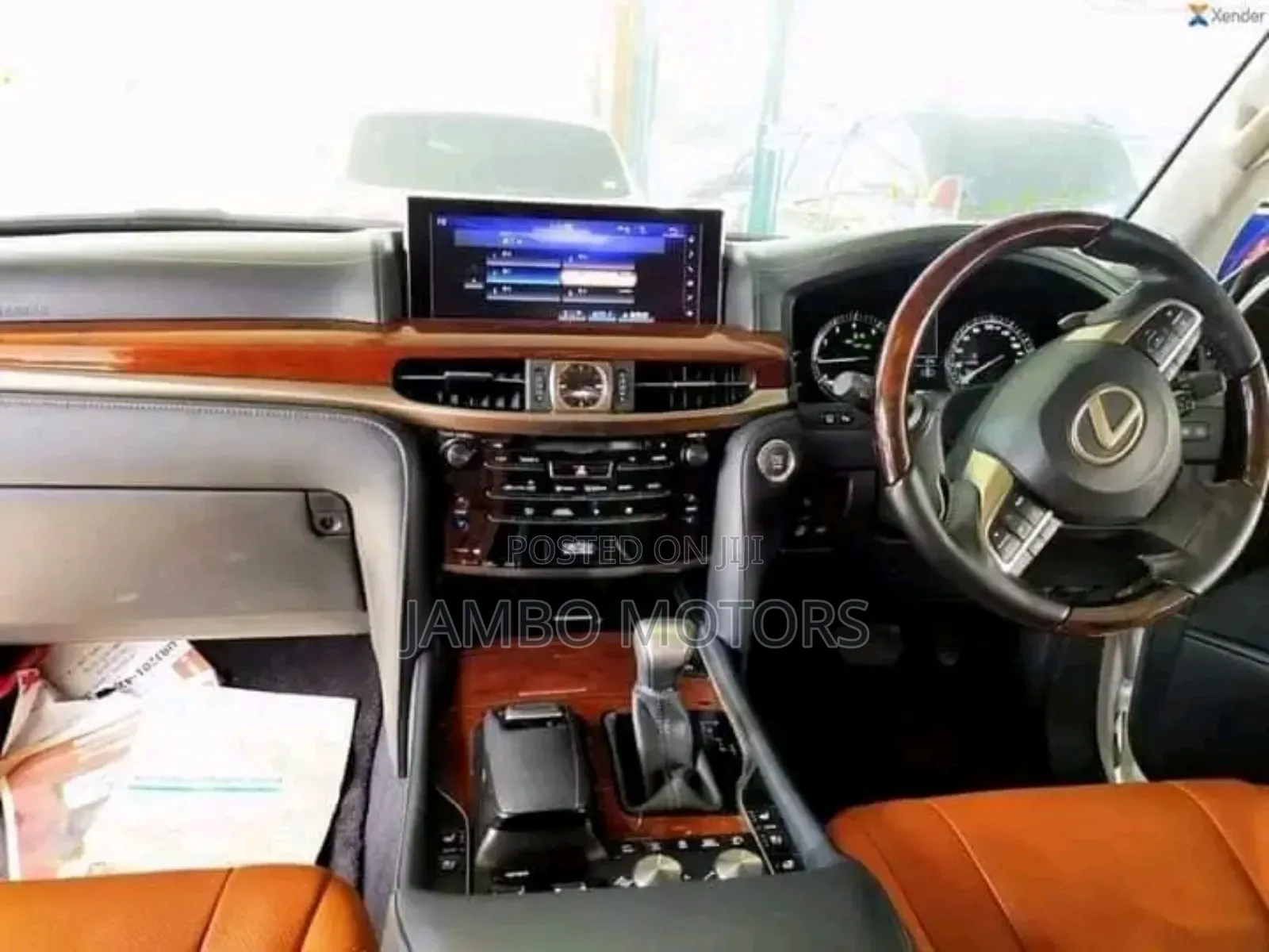 Lexus LX 570 (5 seats) AWD 2018 White