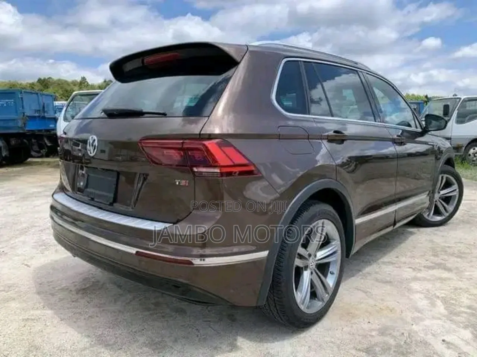Volkswagen Tiguan 2.0T S FWD 2018 Brown