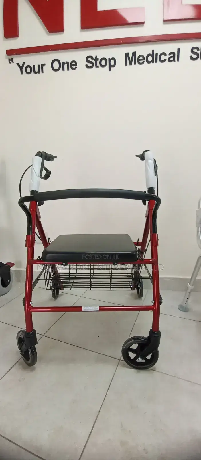 Walking Rollator With Seat