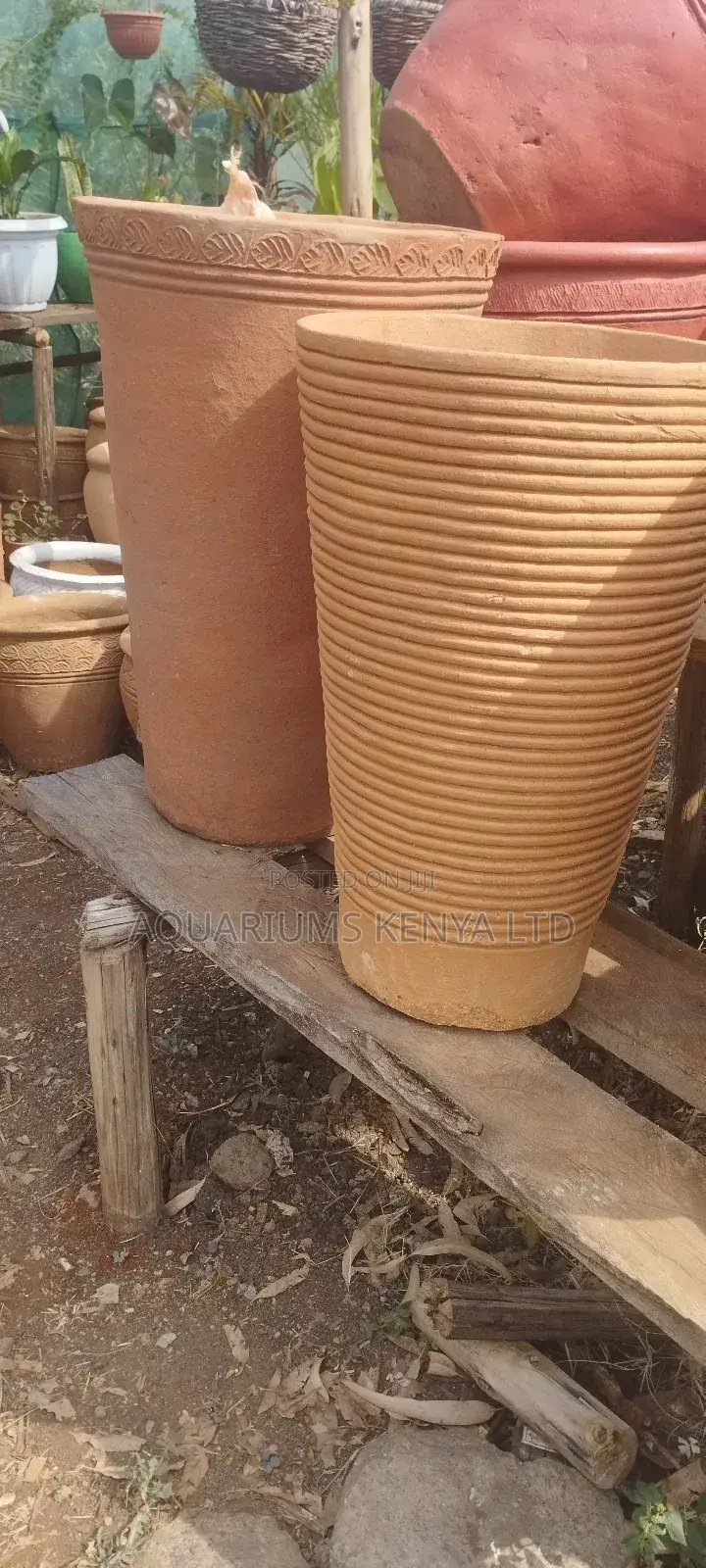 Vase Type Pots,Clay Pots