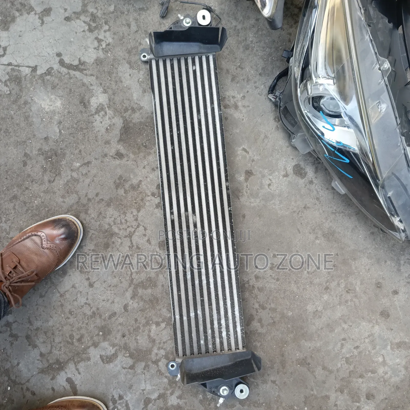 Mazda Axela 2015 Intercooler. Complete.