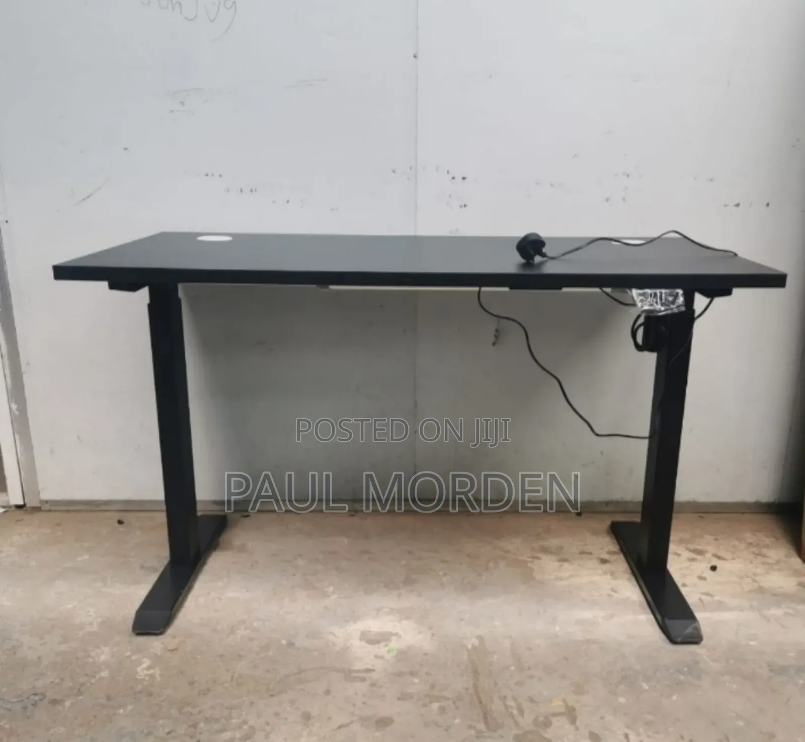 Black Electric Adjustable Table 1.2m