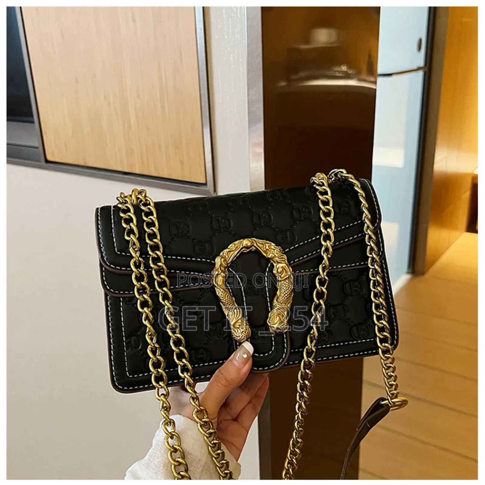 Ladies Sling Bags
Pu Leather 
Perfect Quality