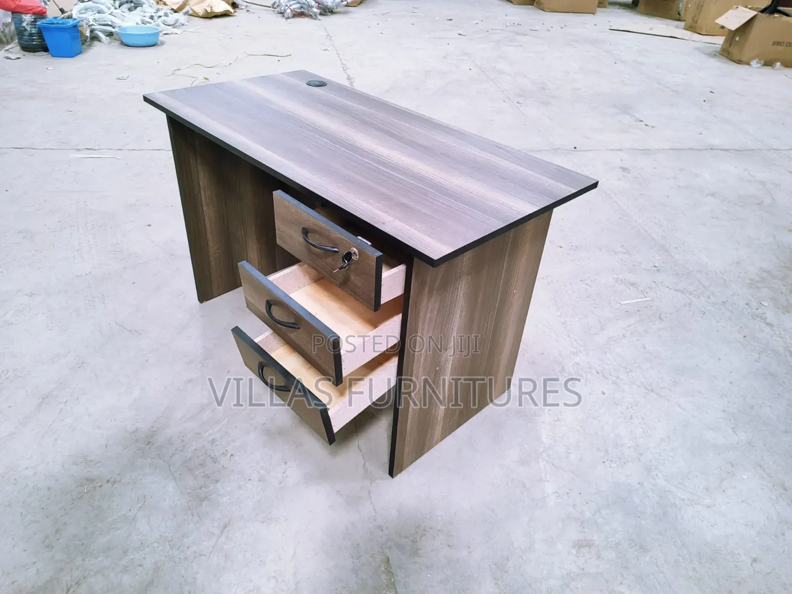 American Wallnat Office Desk