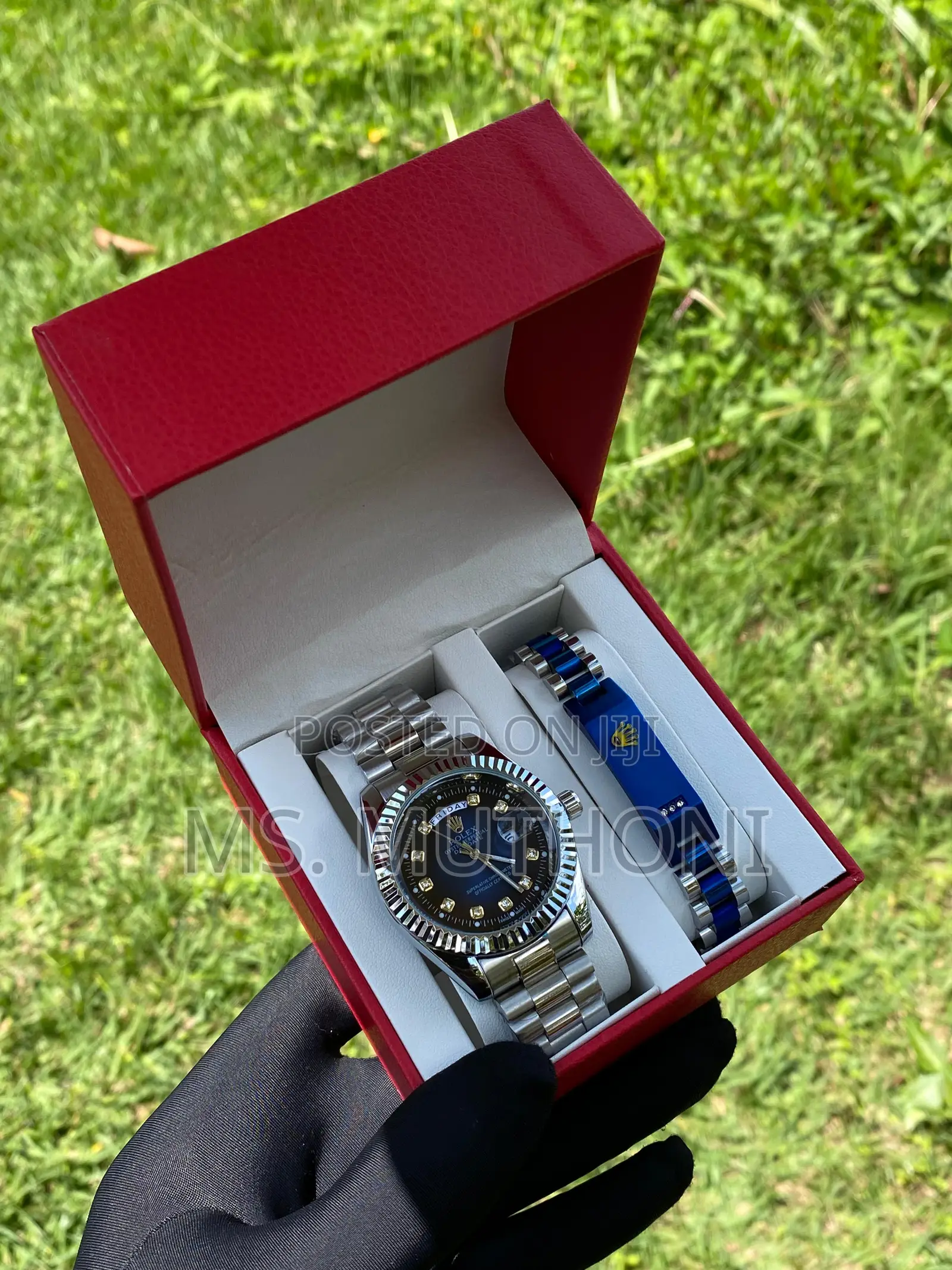 Wrist Watch X Bracelet Gift Set