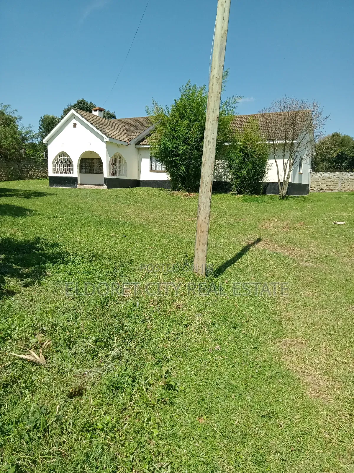 1/2 Acre Elgonview With 3 Bedroom House With Title.