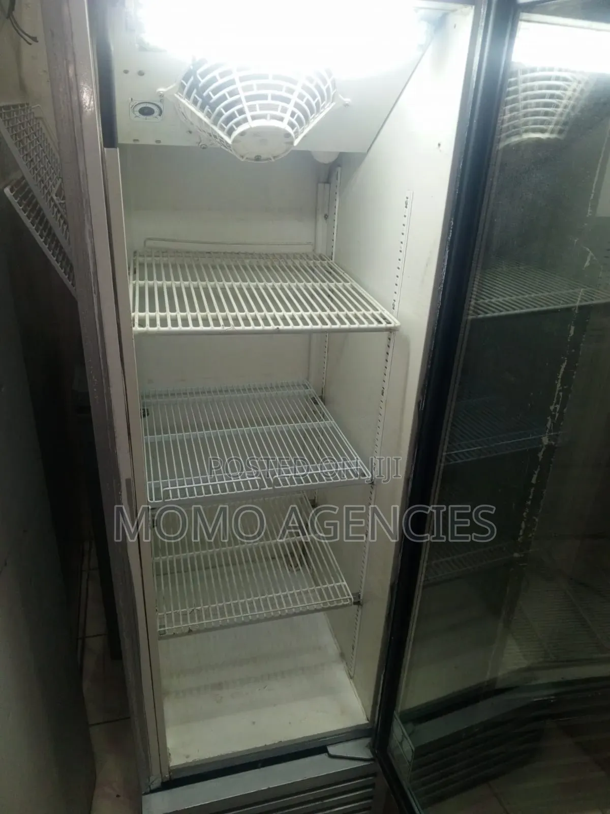 Display Fridge 300l