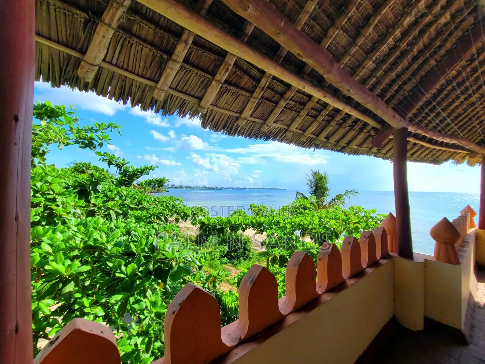 Furnished 20bdrm Apartment in Shelly for sale