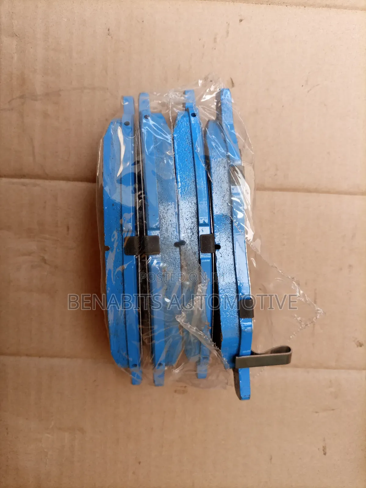 Nissan Tiida Front Brake Pads