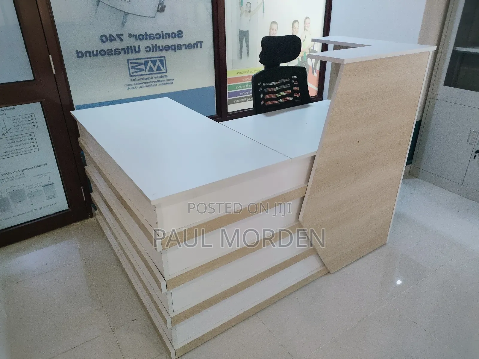 Receptionist Office Table 1.4m