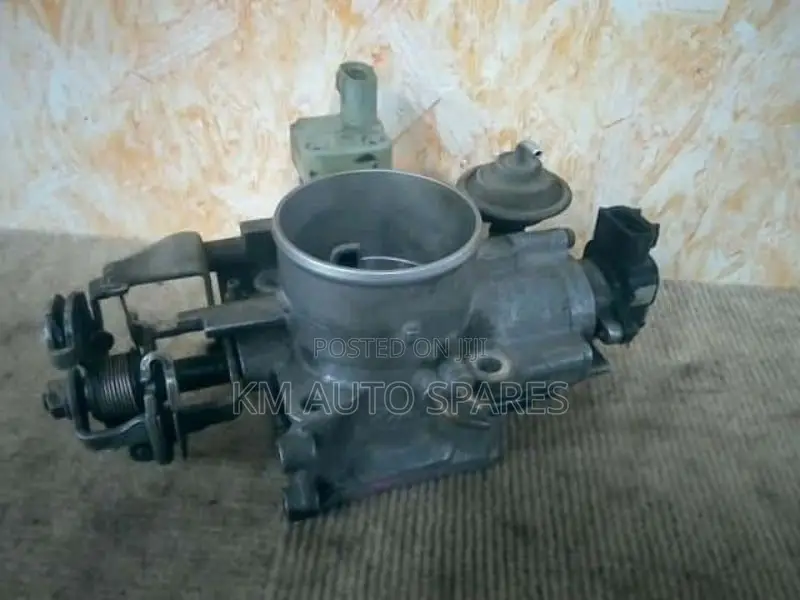 Toyota 3rz Throttle Body for Prado, Hilux, Hilux Surf, Hiace