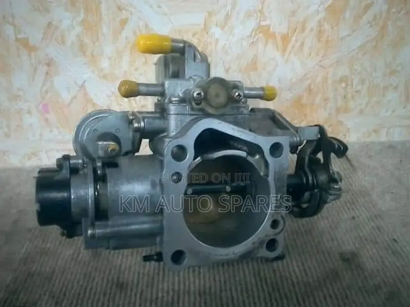 Toyota 3rz Throttle Body for Prado, Hilux, Hilux Surf, Hiace