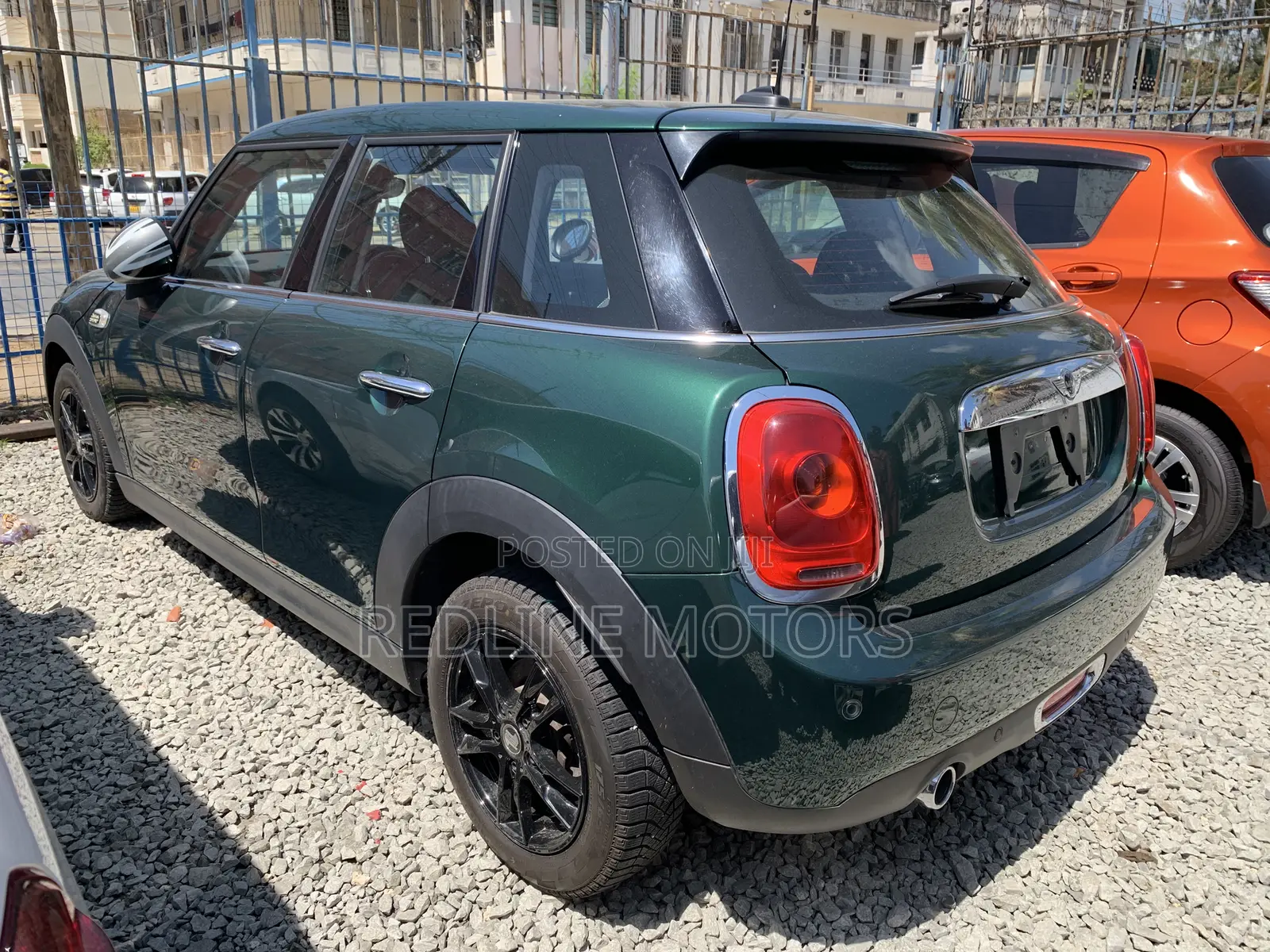 Mini Cooper 2017 Green
