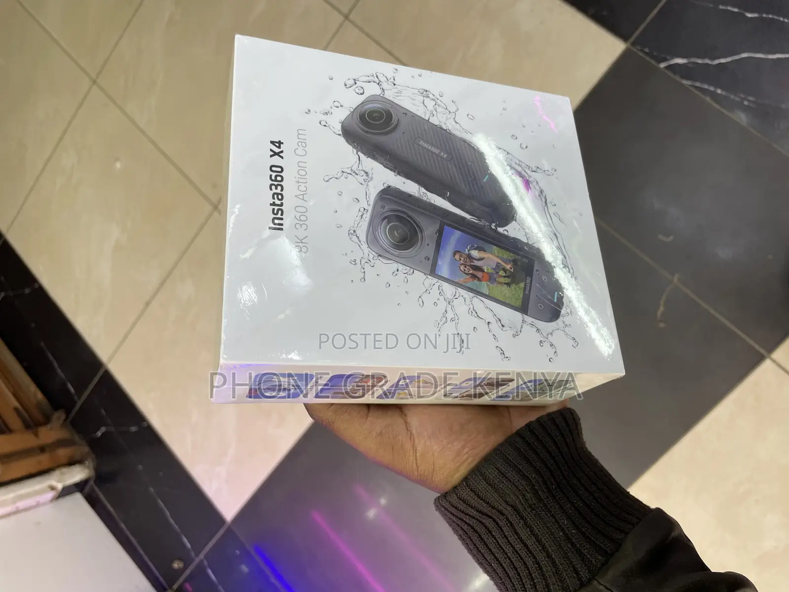 Insta360 X4