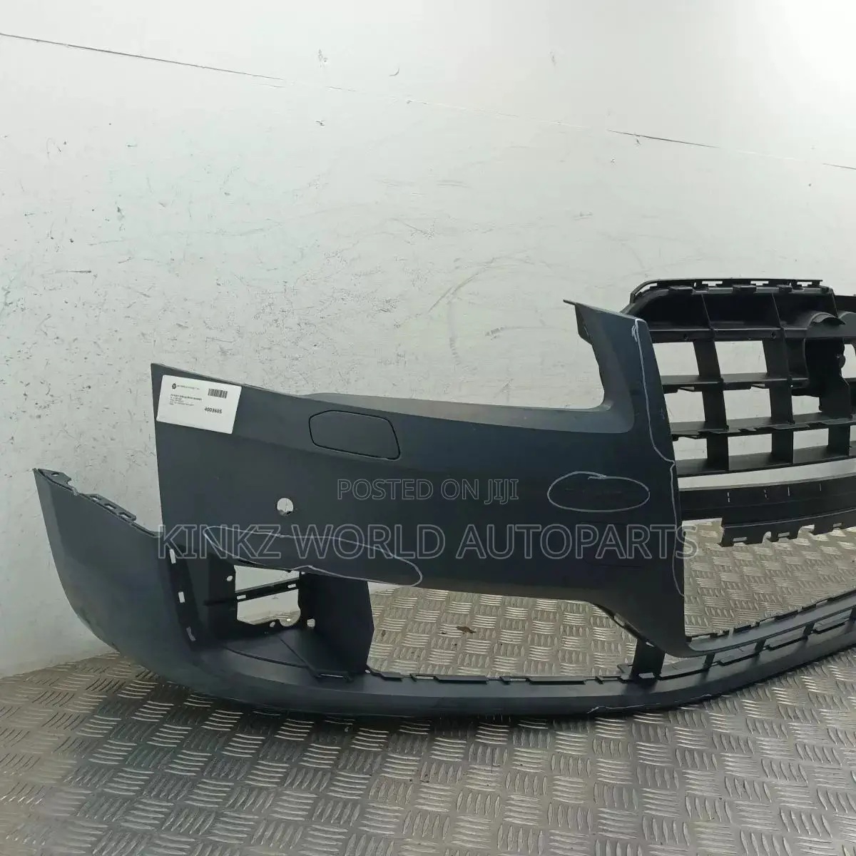 Original Audi A8 Front Bumper Facelifth0807437f