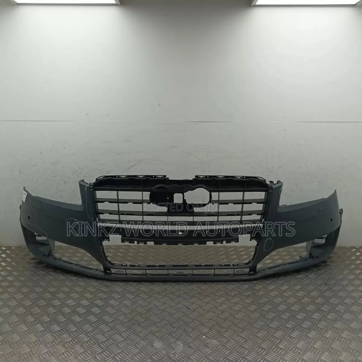 Original Audi A8 Front Bumper Facelifth0807437f