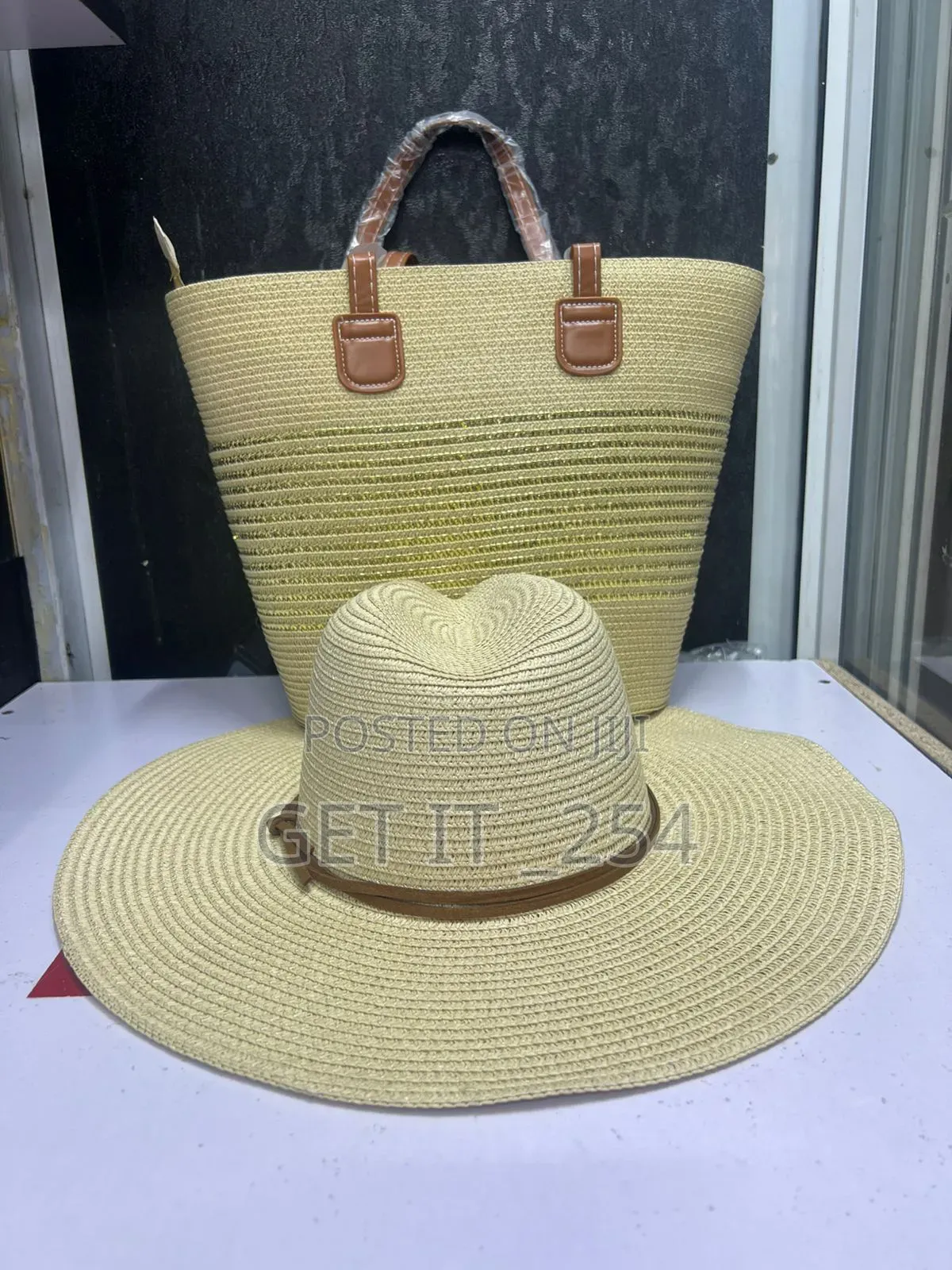 Kiondo Set Restocked 
Comes With a Matching Hat.
