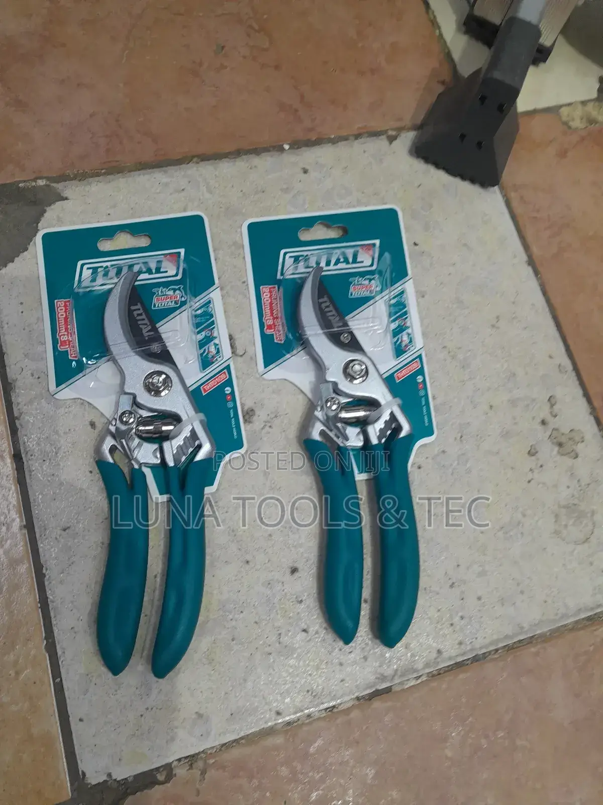Original Total Pruning Shears. 200mm