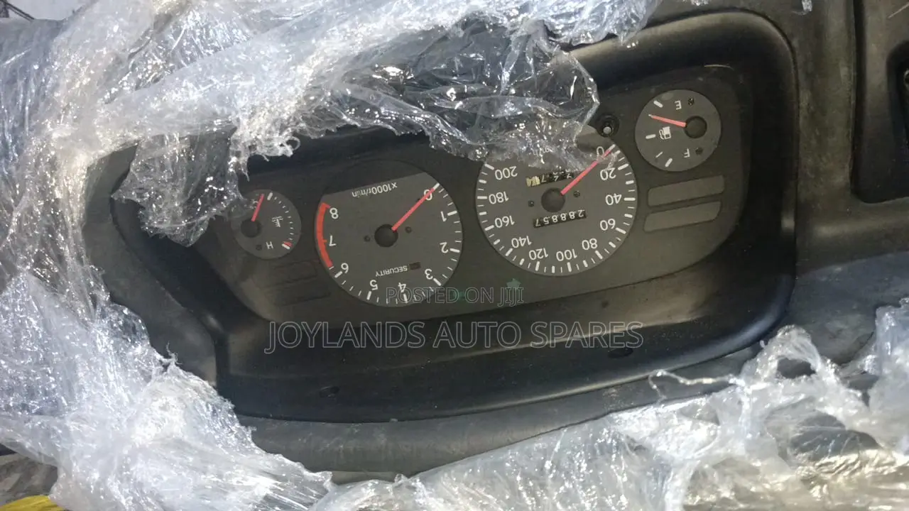 AE102 Dashboard Clock