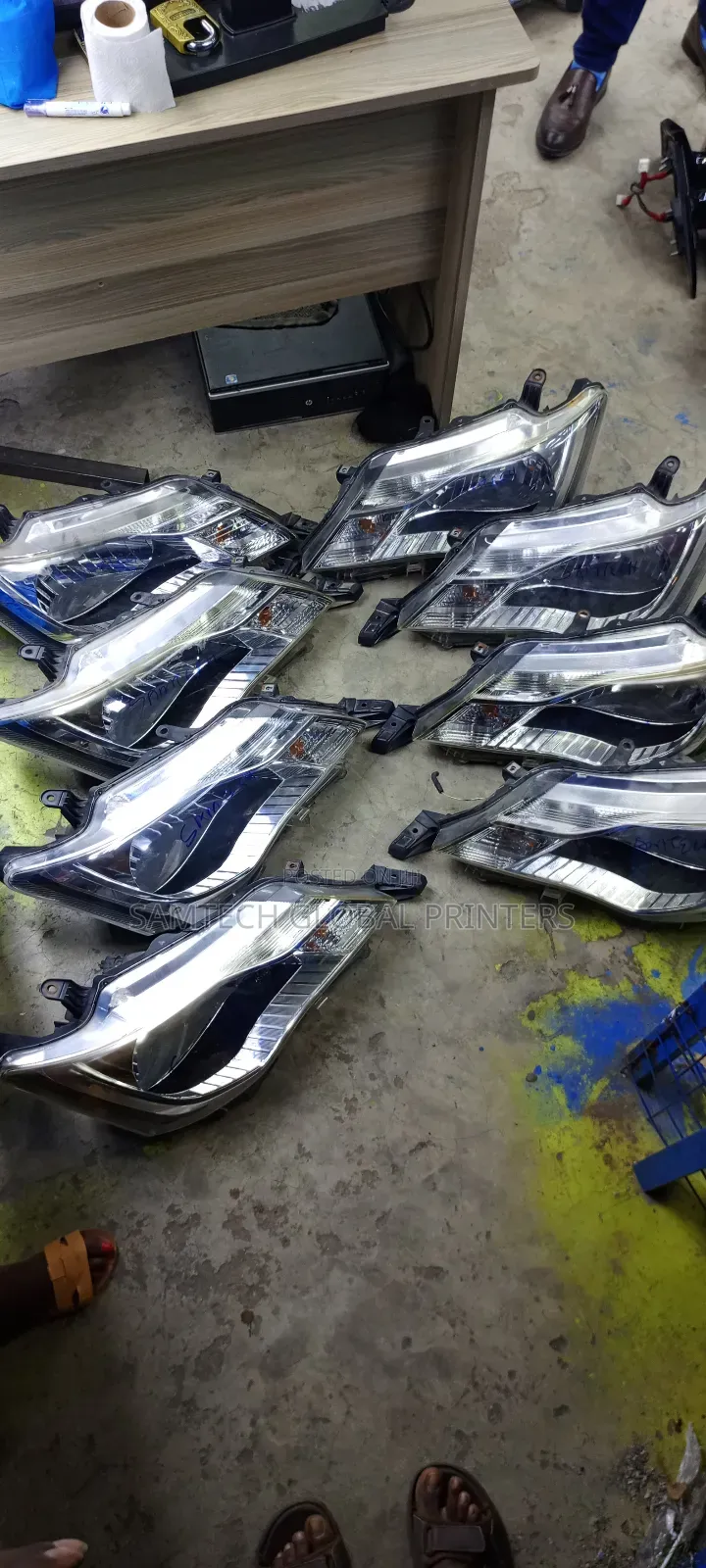 Exclusive Fielder 161 Headlight