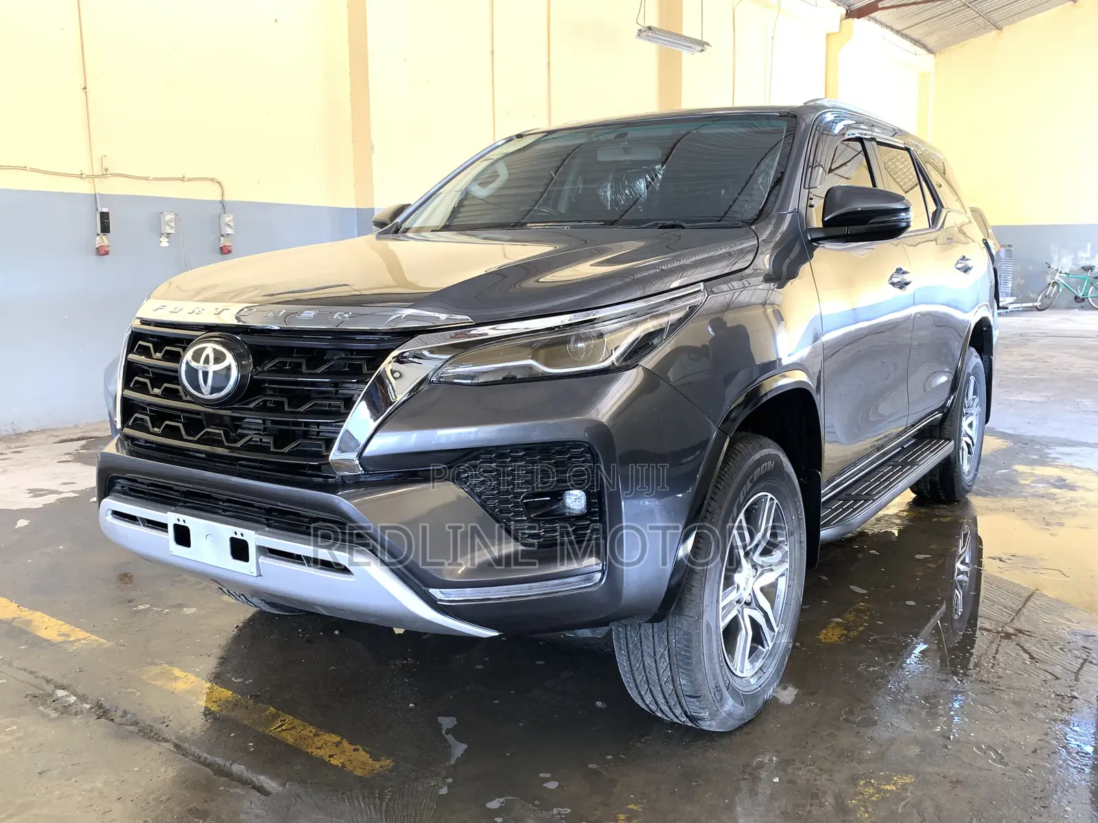 Toyota Fortuner 2.8 D AWD 2018 Gray