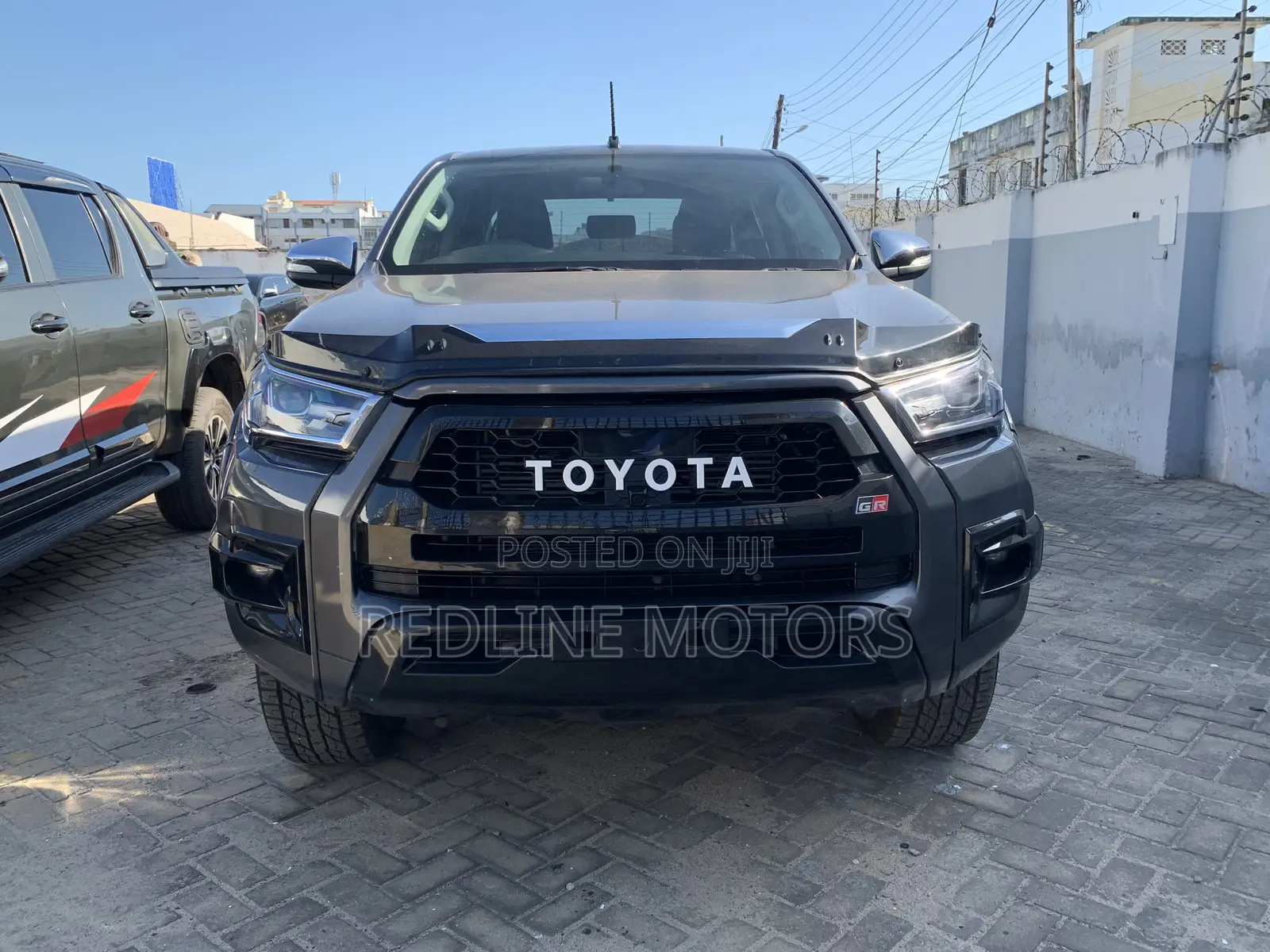 Toyota Hilux SR5 4x4 2016 Gray