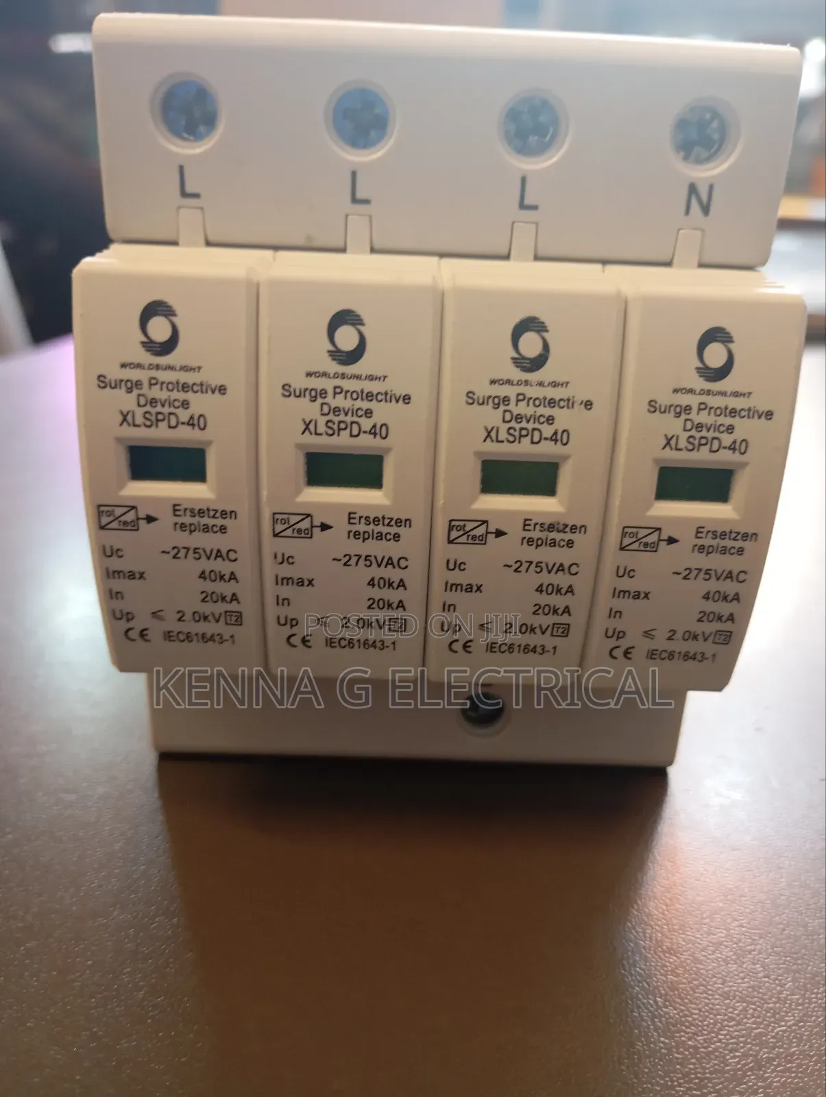 SPD 40ka AC Lightning Electrical Surge Protector 3p