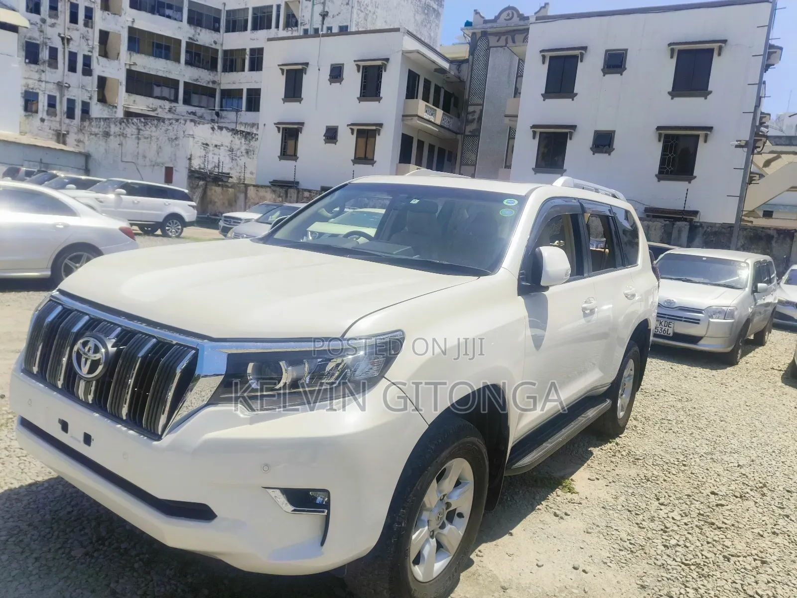 Toyota Land Cruiser Prado 2018 White
