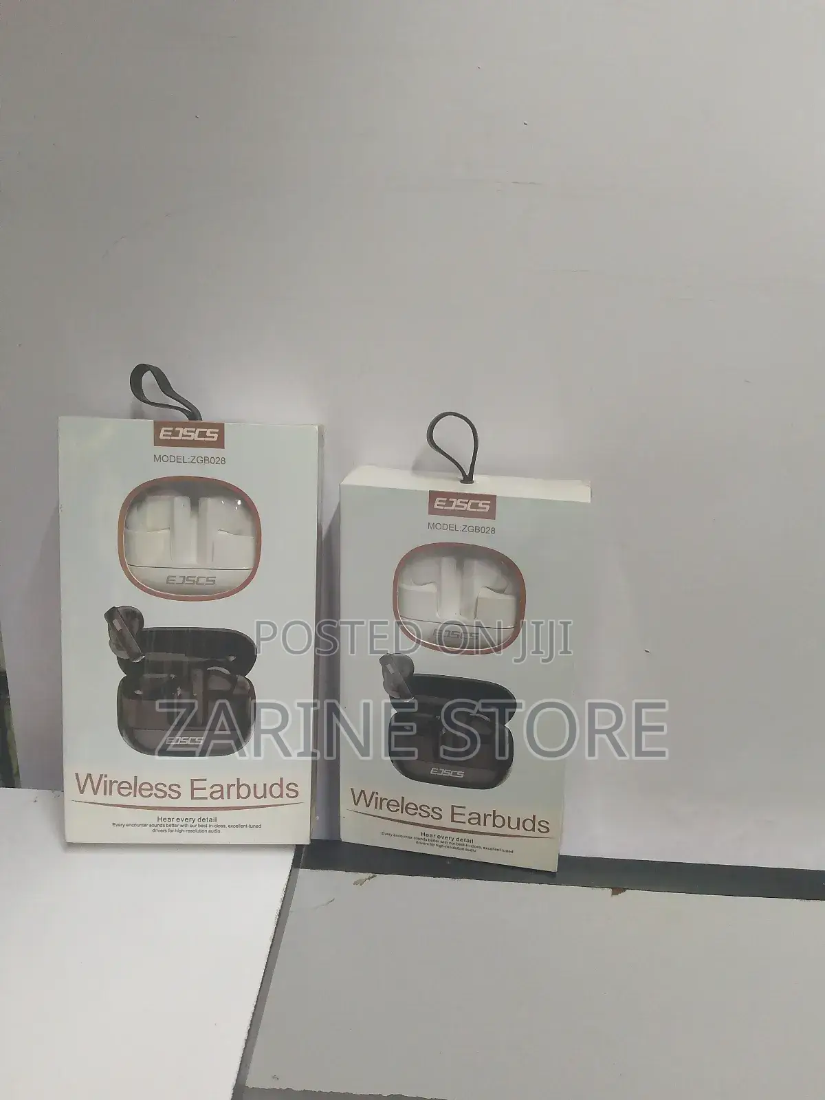 Earpods Easy to Wear Battery 30mah Talk Time Upto 3hrs
